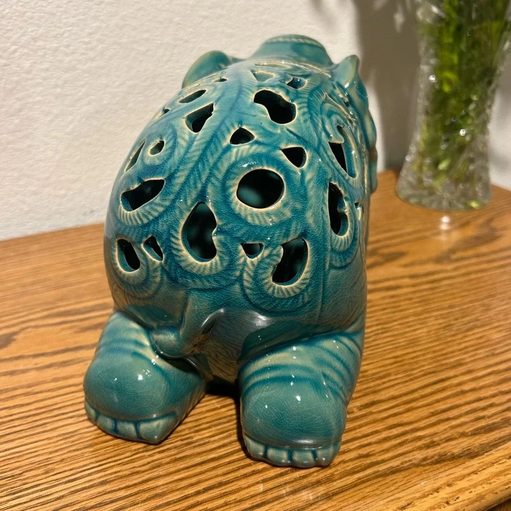 Teal Ceramic Open Fretwork Good Luck Elephant Figurine - Picture 6 of 13